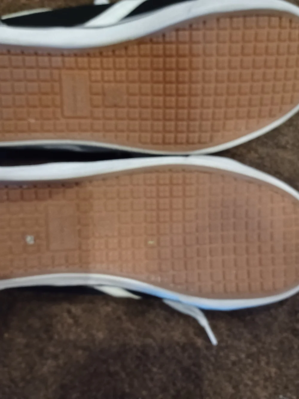 No Boundaries Black and White Low-Top Memory Foam Sneakers